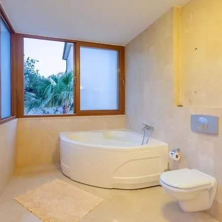 Lara With Private Pool And Sea View, Located In Antalya Peninsula Kas